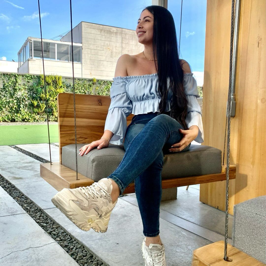 <em>Clara, Medellin</em>📍